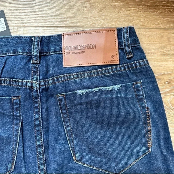 NWT One Teaspoon Mr. Classic Button Fly Straight Leg Jeans Md Wash Size 28 - Picture 7 of 10